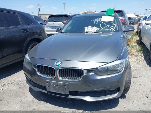 Продаж на аукціоні авто 2017 Bmw 320i, vin: WBA8E1G39HNU16876, номер лоту: 44846859