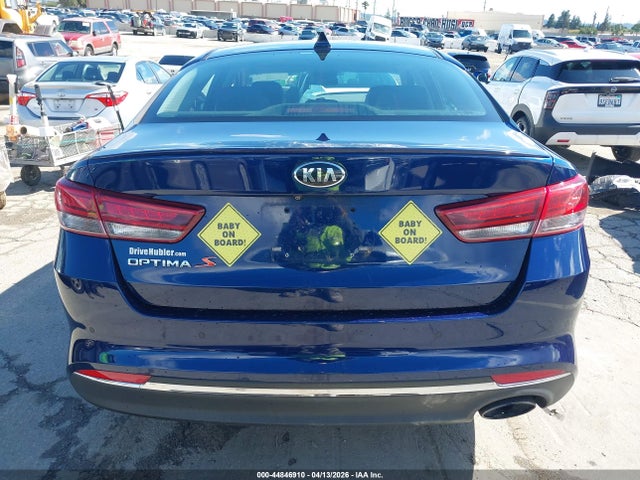 KIA Optima S 2018 5XXGT4L37JG250371 Image 16