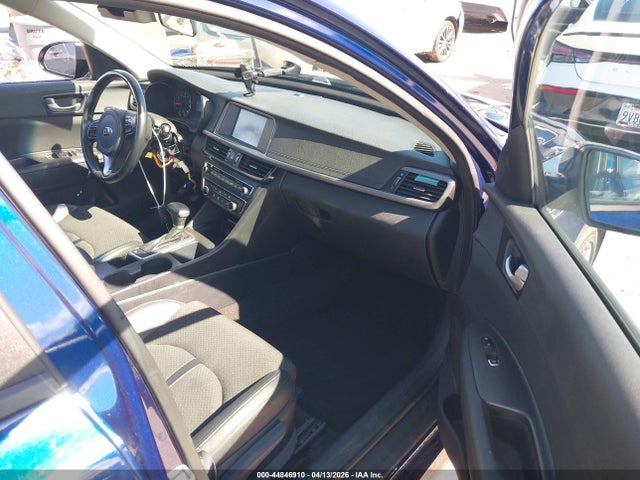 KIA Optima S 2018 5XXGT4L37JG250371 Image 5