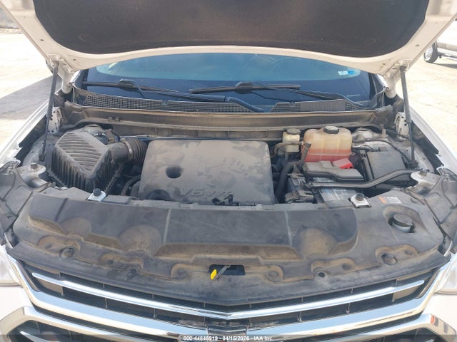 1GNEVJKW5KJ105961 Chevrolet Traverse High Country