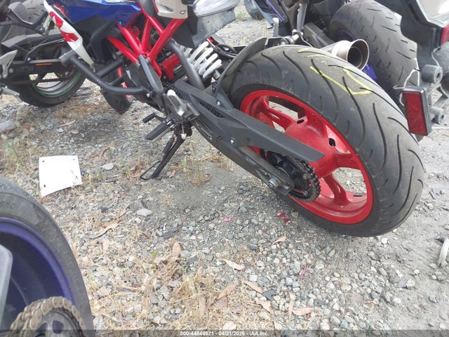 44846921 :رقم المزاد ، WB30G4302PRA42214 vin ، 2023 Bmw G310 R مزاد بيع