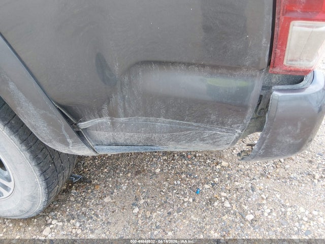 44846932 :رقم المزاد ، 3TMDZ5BN2HM031840 vin ، 2017 Toyota Tacoma Trd Sport مزاد بيع
