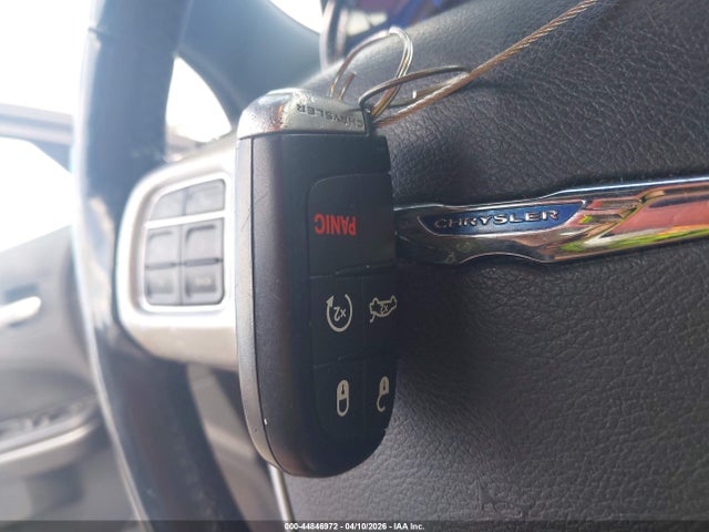 44846972 :رقم المزاد ، 2C3CCACG7CH182285 vin ، 2012 Chrysler 300 Limited مزاد بيع