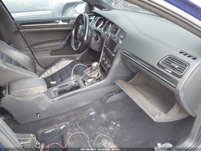 Продаж на аукціоні авто 2015 Volkswagen Golf R 4-door, vin: WVWLF7AU4FW231625, номер лоту: 44846978