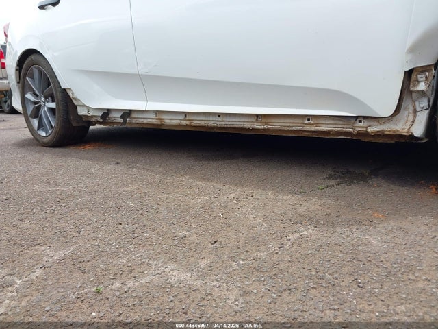 Auction sale of the 2019 Honda Civic Ex-l, vin: 19XFC1F73KE003870, lot number: 44846997