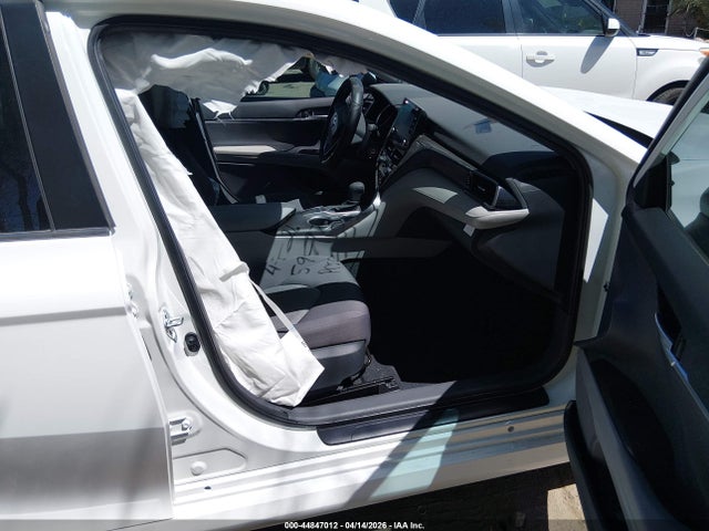 2024 Toyota Camry Le მანქანა იყიდება აუქციონზე, vin: 4T1C11AK4RU223157, აუქციონის ნომერი: 44847012