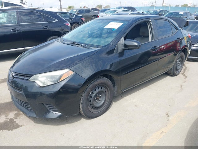 Toyota COROLLA LE 2016 5YFBURHEXGP371409 Image 2