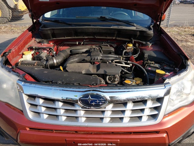 2011 Subaru Forester 2.5x Premium მანქანა იყიდება აუქციონზე, vin: JF2SHBDC0BH747508, აუქციონის ნომერი: 44847045