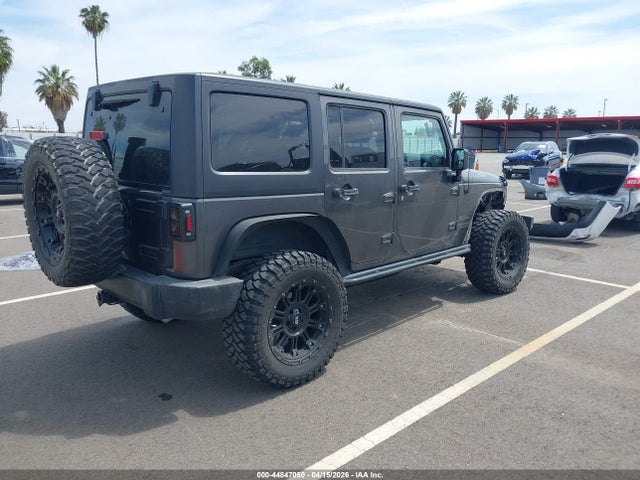 1C4BJWDG0GL311002 Jeep Wrangler Unlimited Sport