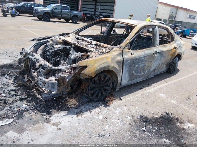 2018 Toyota Camry Le მანქანა იყიდება აუქციონზე, vin: 4T1B11HK5JU534263, აუქციონის ნომერი: 44847053