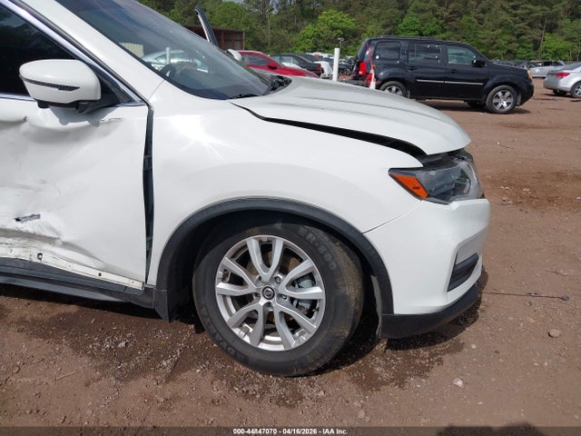 Продаж на аукціоні авто 2017 Nissan Rogue Sv, vin: JN8AT2MT7HW153631, номер лоту: 44847070
