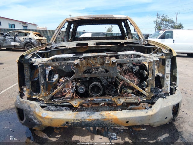 3GCPCTEC1HG300132 Chevrolet Silverado 1500 High Country