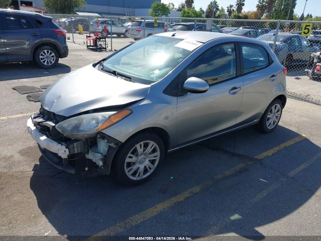 JM1DE1KZ6E0184825 Mazda Mazda2 Sport