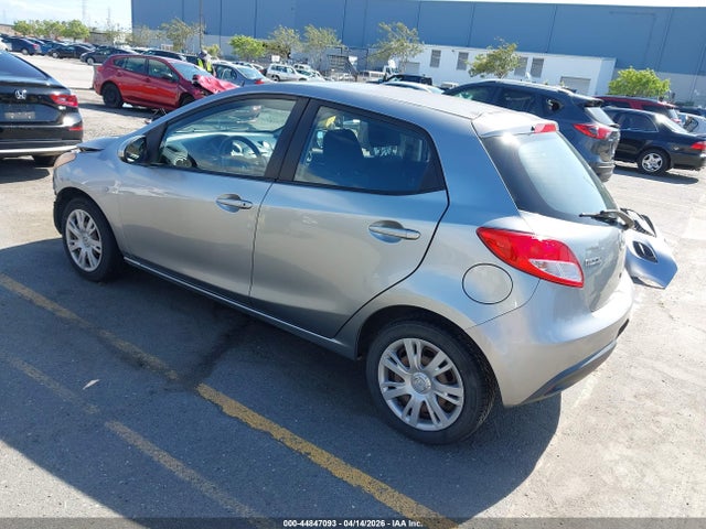 JM1DE1KZ6E0184825 Mazda Mazda2 Sport