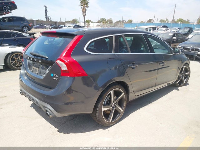 YV1902SG9F1204595 Volvo V60 T6 R-design