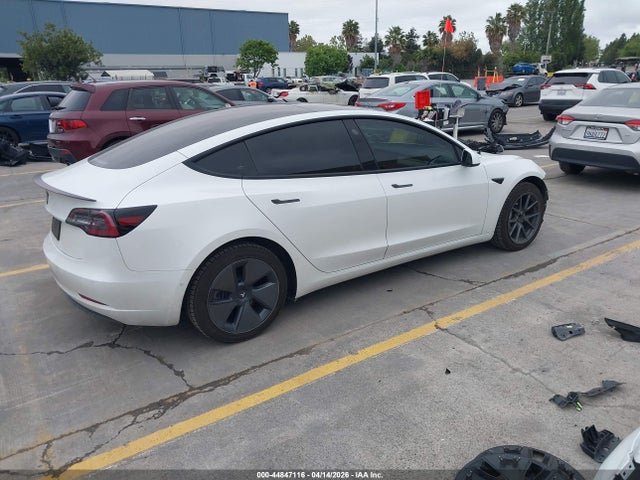Tesla Model 3 Standard Range Plus Rear-wheel Drive 2021 5YJ3E1EA7MF013647 Image 4