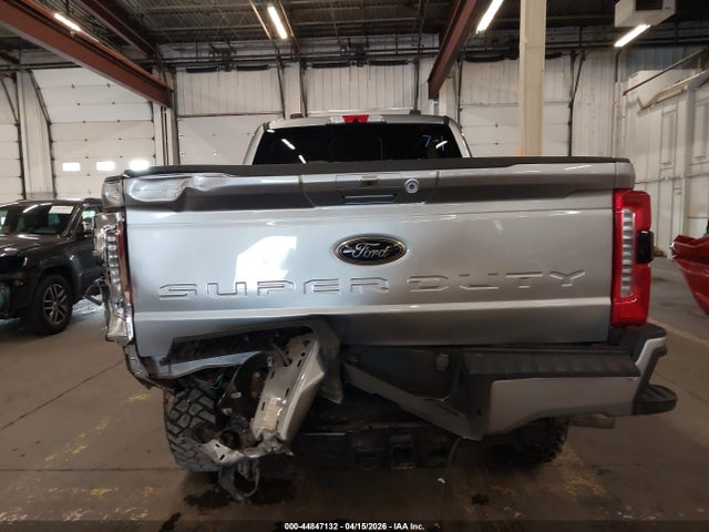 Ford F-350 Lariat 2023 1FT8W3BT1PEE12435 Image 15