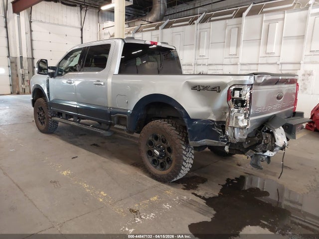 Ford F-350 Lariat 2023 1FT8W3BT1PEE12435 Image 3