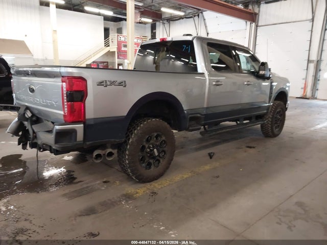 Ford F-350 Lariat 2023 1FT8W3BT1PEE12435 Image 4