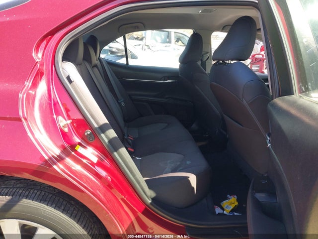 4T1B11HK0JU603179 Toyota CAMRY LE
