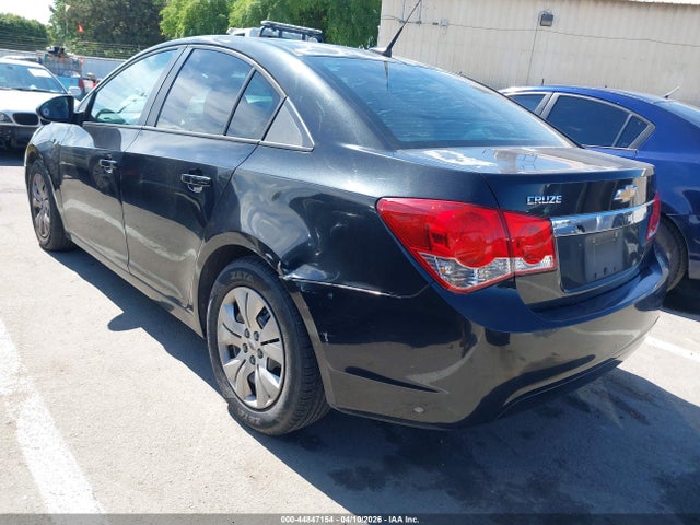 1G1PA5SG9E7137870 Chevrolet Cruze Ls Auto