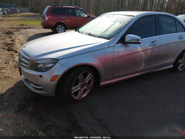44847163 :رقم المزاد ، WDDGF8BB7BR163713 vin ، 2011 Mercedes-benz C 300 Luxury 4matic/sport 4matic مزاد بيع