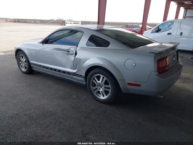 2007 FORD MUSTANG 1ZVFT80N875314811 Photo 2