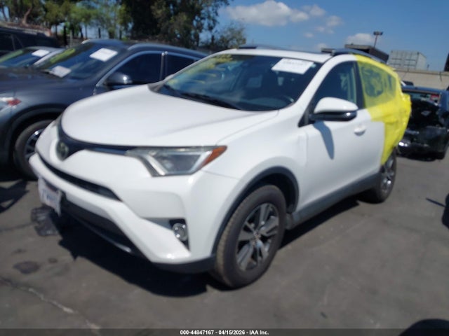 JTMWFREV7HJ707135 Toyota Rav4 Xle