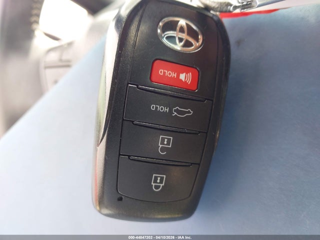 4T1DAACKXSU179057 Toyota CAMRY SE