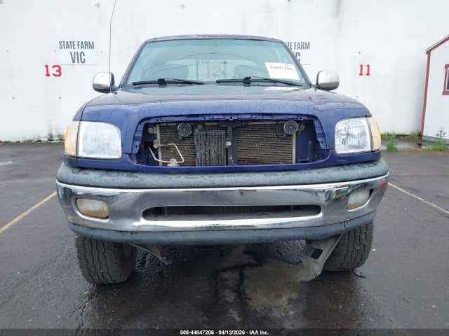 Продажа на аукционе авто 2000 Toyota Tundra Sr5 V8, vin: 5TBBT4411YS066021, номер лота: 44847206