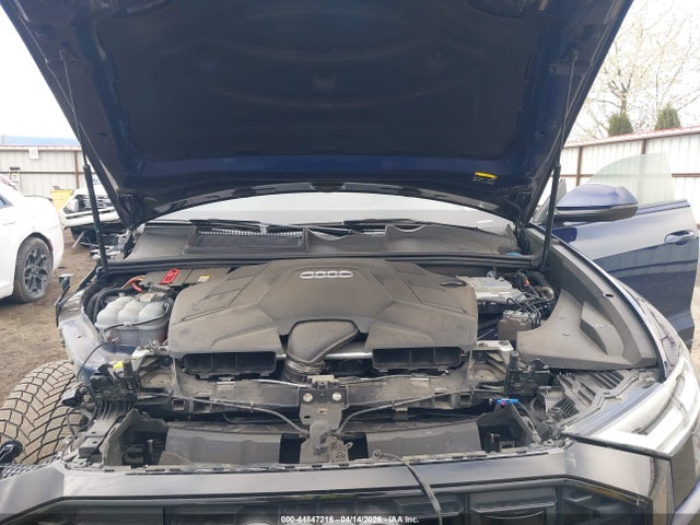 2019 Audi Q8 55 Premium მანქანა იყიდება აუქციონზე, vin: WA1EVAF17KD042121, აუქციონის ნომერი: 44847216