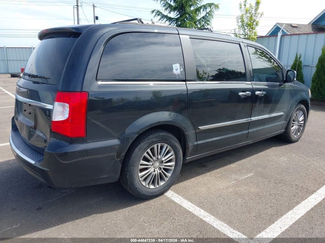 Продажа на аукционе авто 2014 Chrysler Town & Country Touring-l, vin: 2C4RC1CG2ER368237, номер лота: 44847239