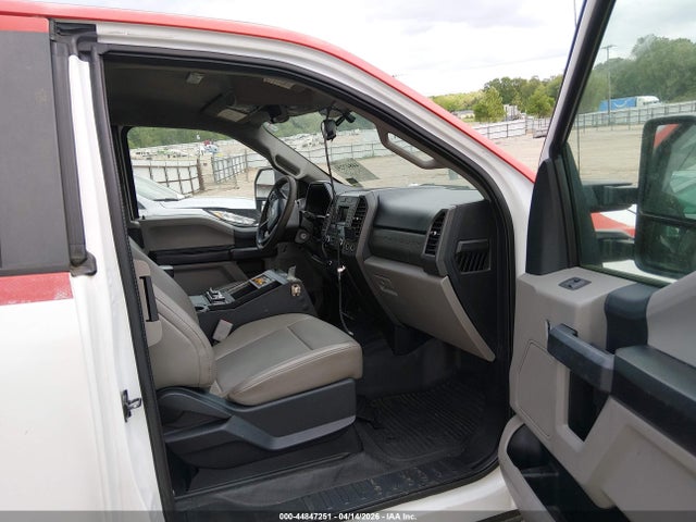 44847251 :رقم المزاد ، 1FD7X2A61HEB70550 vin ، 2017 Ford F-250 Xl مزاد بيع
