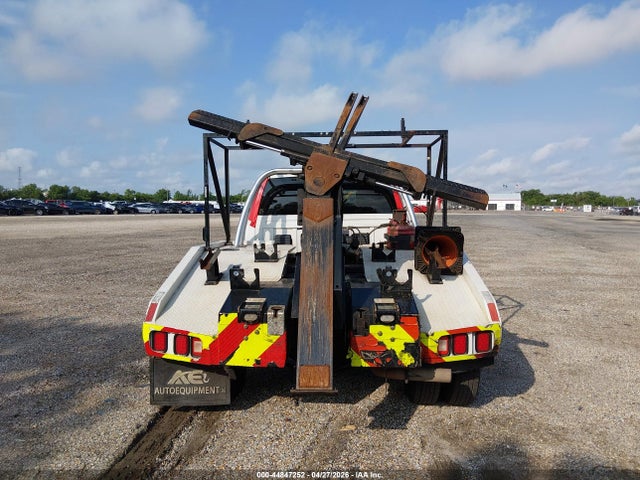 44847252 :رقم المزاد ، 3C7WRTCJ1JG259408 vin ، 2018 Ram 3500 Chassis Tradesman/slt/laramie مزاد بيع