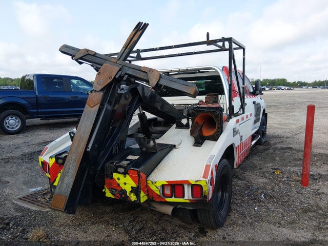 44847252 :رقم المزاد ، 3C7WRTCJ1JG259408 vin ، 2018 Ram 3500 Chassis Tradesman/slt/laramie مزاد بيع