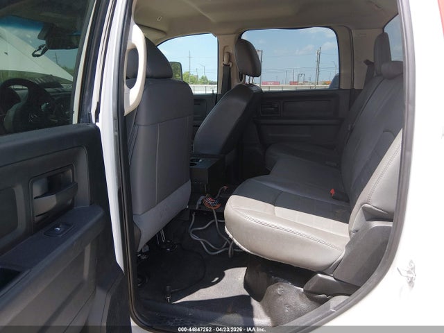 44847252 :رقم المزاد ، 3C7WRTCJ1JG259408 vin ، 2018 Ram 3500 Chassis Tradesman/slt/laramie مزاد بيع
