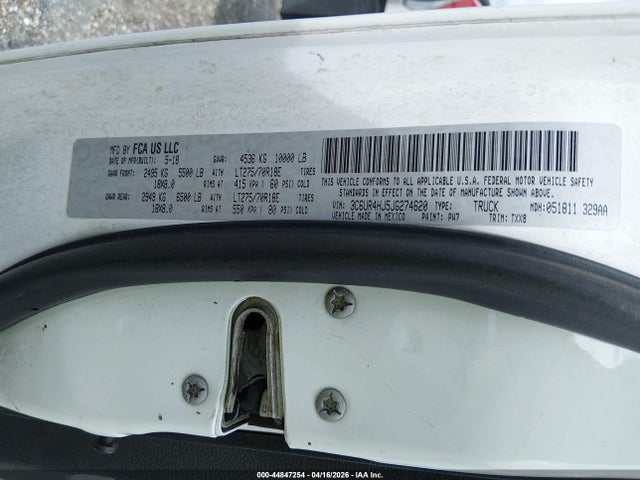 44847254 :رقم المزاد ، 3C6UR4HJ5JG274620 vin ، 2018 Ram 2500 Tradesman  4x2 8' Box مزاد بيع