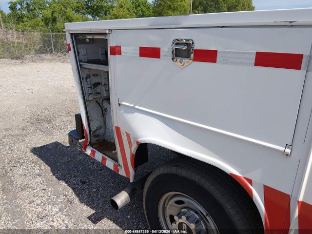 44847255 :رقم المزاد ، 1FTBF2B66KEF11898 vin ، 2019 Ford F-250 Xl مزاد بيع