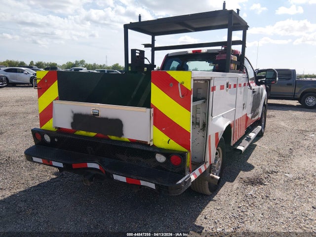 44847255 :رقم المزاد ، 1FTBF2B66KEF11898 vin ، 2019 Ford F-250 Xl مزاد بيع