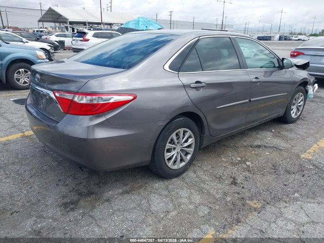 Toyota CAMRY LE 2017 4T1BF1FK9HU430728 Image 4