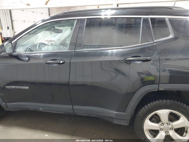 Aukcja sprzedaży 2017 Jeep New Compass Latitude 4x4, vin: 3C4NJDBB3HT680970, numer aukcji: 44847259