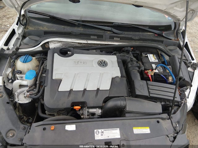 44847276 :رقم المزاد ، 3VWLL7AJ7BM123487 vin ، 2011 Volkswagen Jetta 2.0l Tdi مزاد بيع