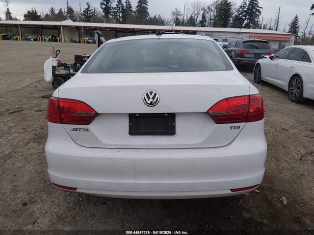 44847276 :رقم المزاد ، 3VWLL7AJ7BM123487 vin ، 2011 Volkswagen Jetta 2.0l Tdi مزاد بيع