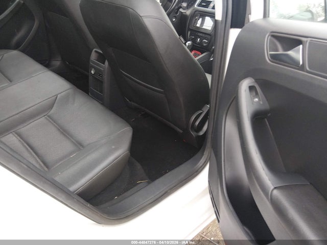 44847276 :رقم المزاد ، 3VWLL7AJ7BM123487 vin ، 2011 Volkswagen Jetta 2.0l Tdi مزاد بيع