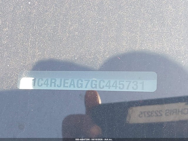 1C4RJEAG7GC445731 Jeep Grand Cherokee Laredo