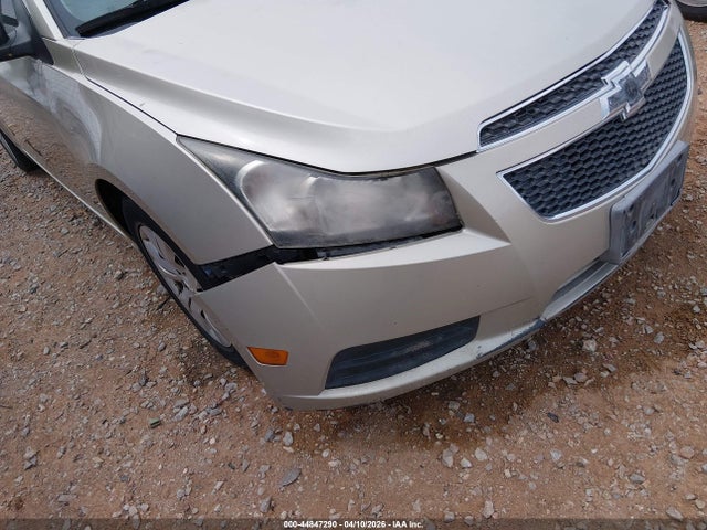 1G1PA5SH1E7345024 Chevrolet Cruze Ls Auto