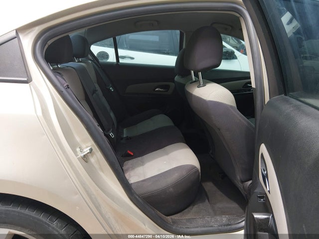 1G1PA5SH1E7345024 Chevrolet Cruze Ls Auto