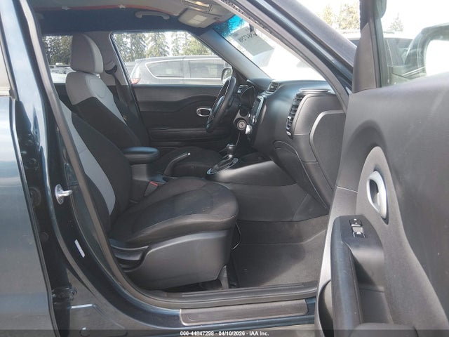 2018 KIA SOUL KNDJP3A59J7578845 Photo 4