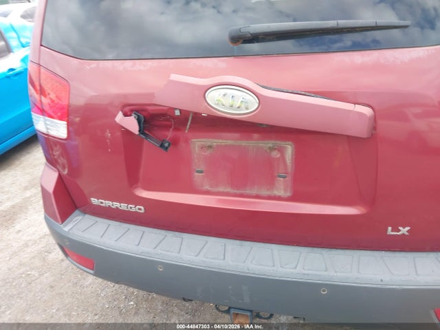 Auction sale of the 2009 Kia Borrego Lx, vin: KNDJJ741295022210, lot number: 44847303