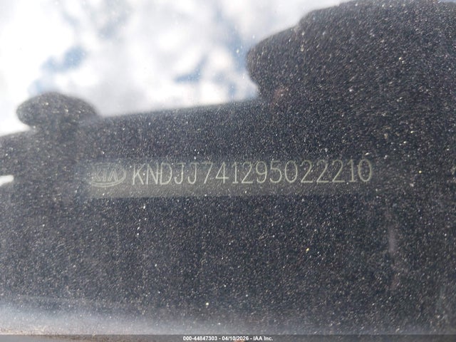 Auction sale of the 2009 Kia Borrego Lx, vin: KNDJJ741295022210, lot number: 44847303